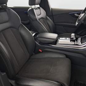 Foto inzerátu Audi Q8 50 TDI