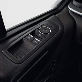 Foto inzerátu Ford Tourneo Custom 2.0 EcoBlue