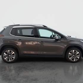 Foto inzerátu Peugeot 2008 1.2 PureTech