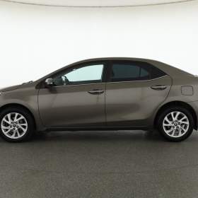 Foto inzerátu Toyota Corolla 1.6 Valvematic
