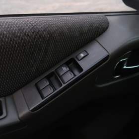 Foto inzerátu Nissan Navara 2.5 D