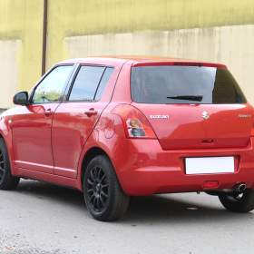Foto inzerátu Suzuki Swift 1.3 i