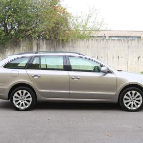 Foto inzerátu Skoda Superb 2.0 TDI
