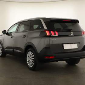 Foto inzerátu Peugeot 5008 PureTech 130