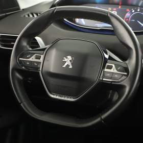 Foto inzerátu Peugeot 5008 PureTech 130
