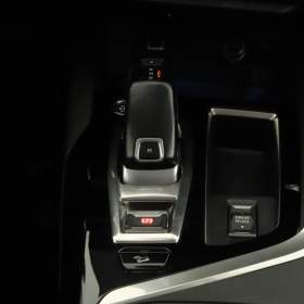 Foto inzerátu Peugeot 3008 1.5 BlueHDi