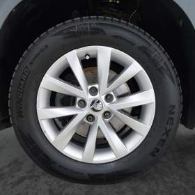 Foto inzerátu Skoda Karoq 1.6 TDI