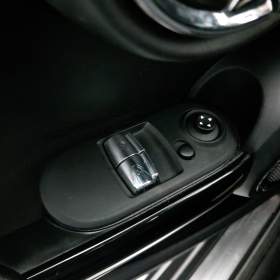 Foto inzerátu MINI 3-door Cooper