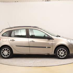 Foto inzerátu Renault Clio 1.2 16V