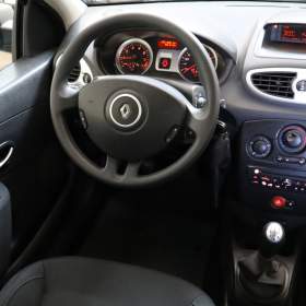 Foto inzerátu Renault Clio 1.2 16V
