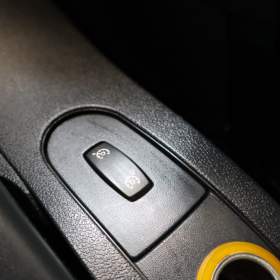 Foto inzerátu Renault Clio 1.2 16V