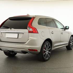 Foto inzerátu Volvo XC60 D4