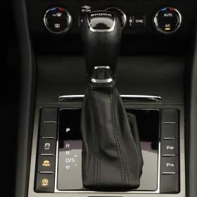 Foto inzerátu Skoda Superb 2.0 TDI