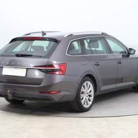 Foto inzerátu Skoda Superb 2.0 TDI