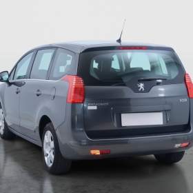 Foto inzerátu Peugeot 5008 2.0 HDI