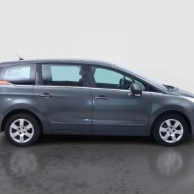Foto inzerátu Peugeot 5008 2.0 HDI