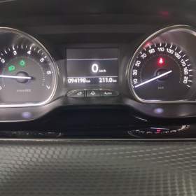 Foto inzerátu Peugeot 2008 1.2 PureTech