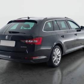 Foto inzerátu Skoda Superb 2.0 TDI