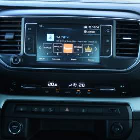 Foto inzerátu Peugeot Traveller 2.0 BlueHDi
