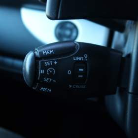 Foto inzerátu Peugeot Traveller 2.0 BlueHDi