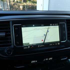 Foto inzerátu Peugeot Traveller 2.0 BlueHDi