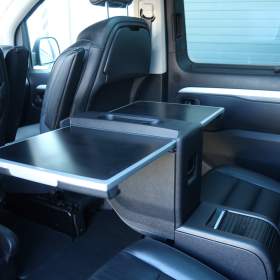 Foto inzerátu Peugeot Traveller 2.0 BlueHDi