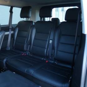Foto inzerátu Peugeot Traveller 2.0 BlueHDi