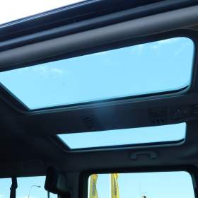 Foto inzerátu Peugeot Traveller 2.0 BlueHDi