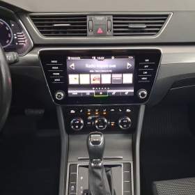 Foto inzerátu Skoda Superb 2.0 TDI