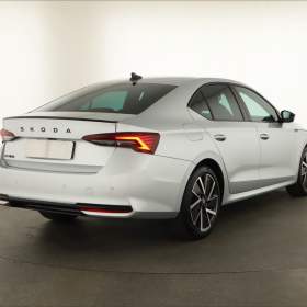 Foto inzerátu Skoda Octavia 1.5 eTSI mHEV
