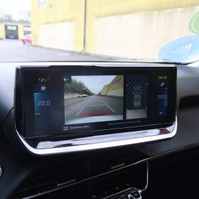 Foto inzerátu Peugeot e-2008 50 kWh