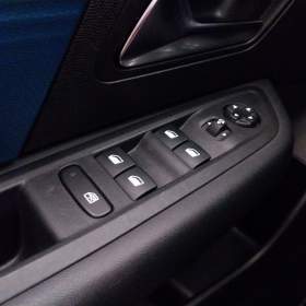 Foto inzerátu Citroen e-C4 50 kWh