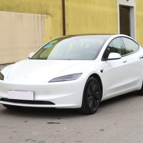 Foto inzerátu Tesla Model 3 Standard Range 60kWh