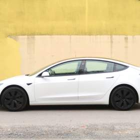 Foto inzerátu Tesla Model 3 Standard Range 60kWh