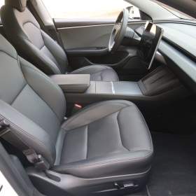 Foto inzerátu Tesla Model 3 Standard Range 60kWh