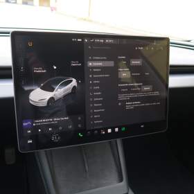 Foto inzerátu Tesla Model 3 Standard Range 60kWh