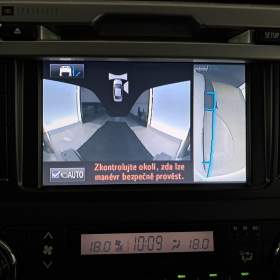Foto inzerátu Toyota Land Cruiser 2.8 D-4D