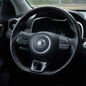 Foto inzerátu MG ZS SUV 1.0 Turbo