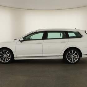 VW Passat 2.0 TDI / 19965223