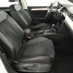 Foto inzerátu VW Passat 2.0 TDI