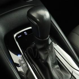 Foto inzerátu Toyota Corolla 1.5 VVT-i