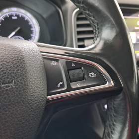 Foto inzerátu Skoda Karoq 1.6 TDI