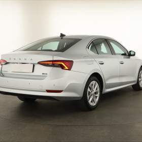 Foto inzerátu Skoda Octavia 1.5 TSI e-tec
