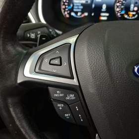Foto inzerátu Ford Edge 2.0 Bi-TDCI
