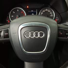 Foto inzerátu Audi Q5 3.0 TDI