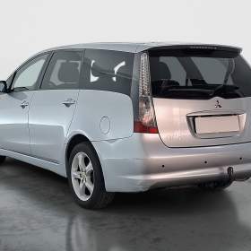 Foto inzerátu Mitsubishi Grandis 2.4