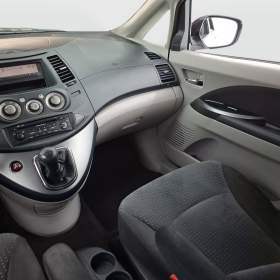 Foto inzerátu Mitsubishi Grandis 2.4