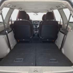 Foto inzerátu Mitsubishi Grandis 2.4