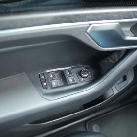 Foto inzerátu VW Touareg 3.0 TDI