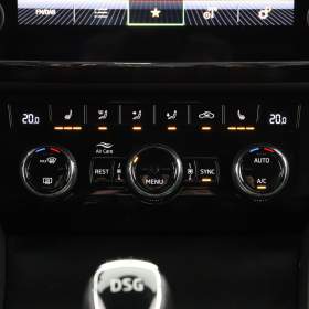 Foto inzerátu Skoda Superb 2.0 TDI